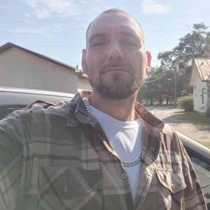 Meet your Posher, Richard